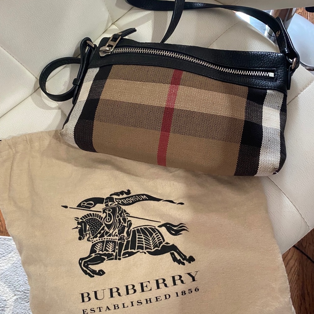 Burberry crossbody